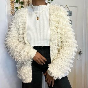 Shaggy cream knitted button up cardigan sweater 🐑